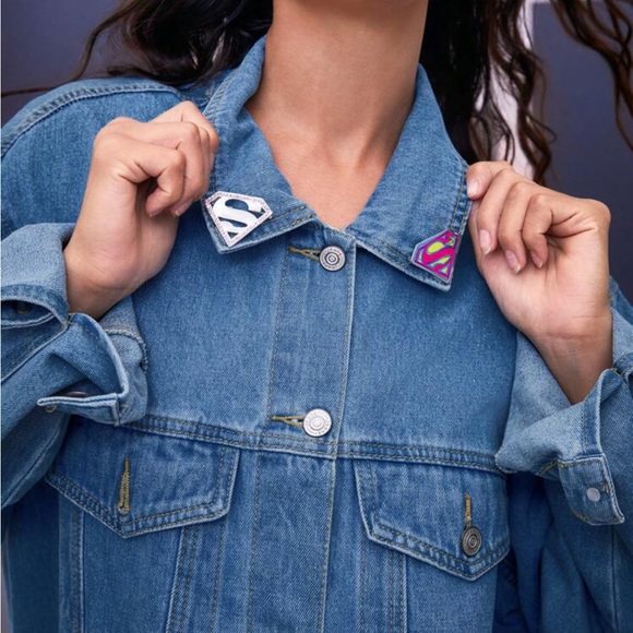 SUPERMAN X Rebellious Rose 3pcs/set Fashion Superman Collaboration Brooch Pin - Picture 4 of 4